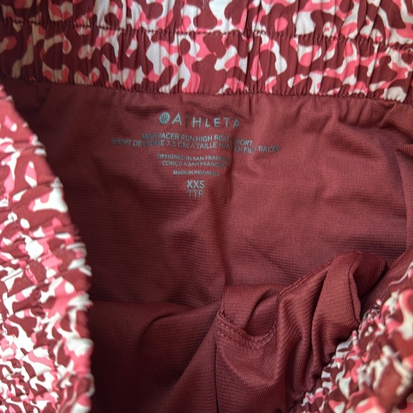 Athleta Mesh Racer High Rise 3” Shorts - Picture 4 of 6